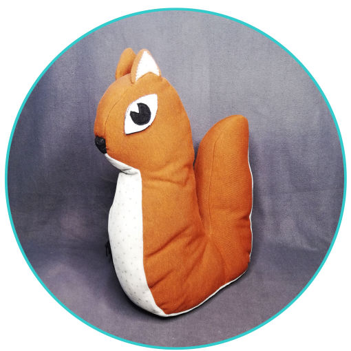 Hörnchen Kuschelkissen